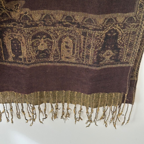 Reversible Butterfly Olive & Brown Scarf - Picture 7 of 16